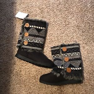 Muk Luks Boots
